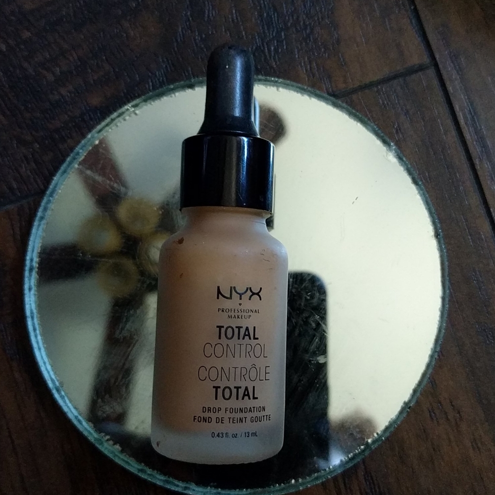 Nyx total control
